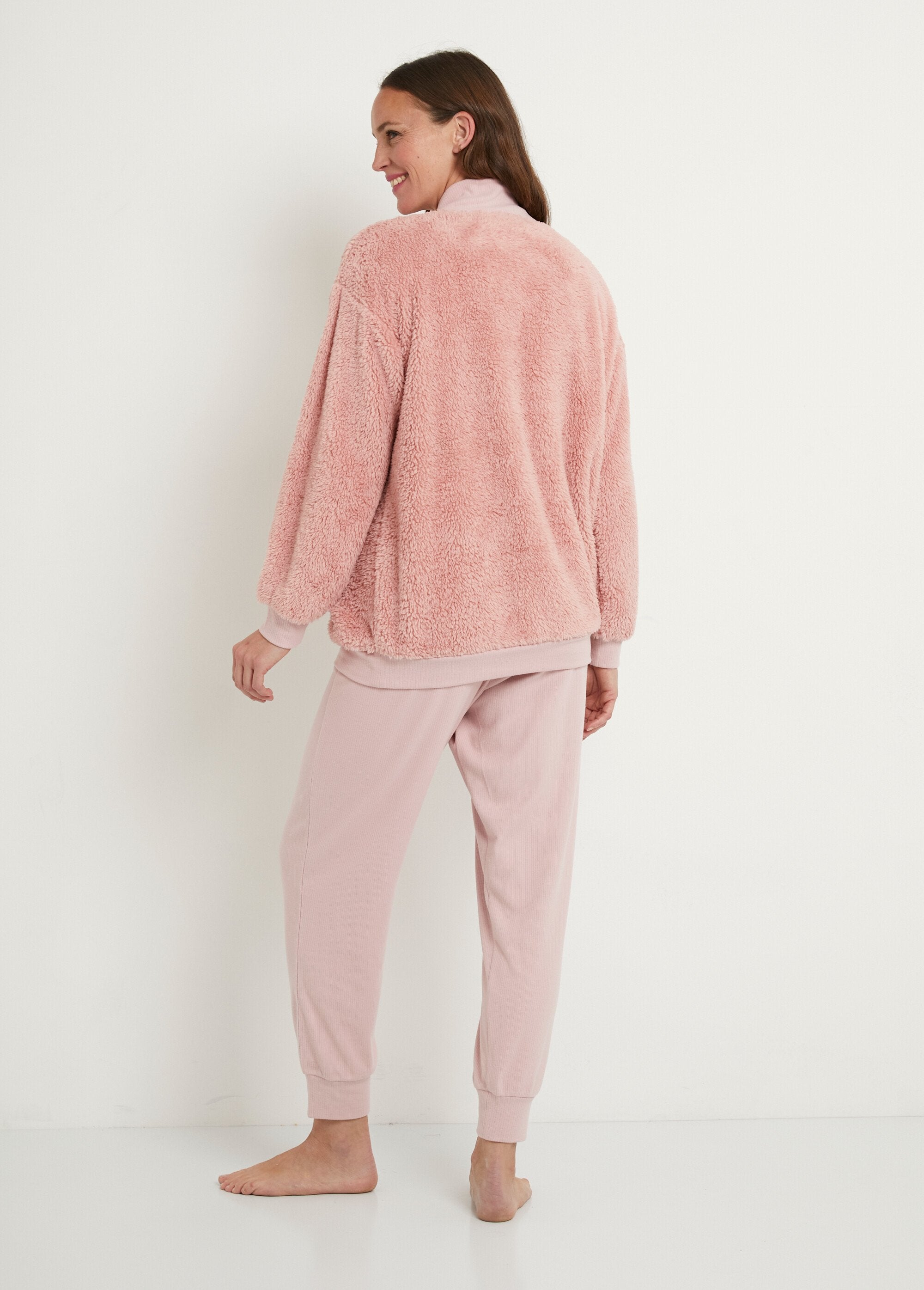 Warm_plain_V-neck_long-sleeved_plush_pyjamas_Old_pink_DO1_slim