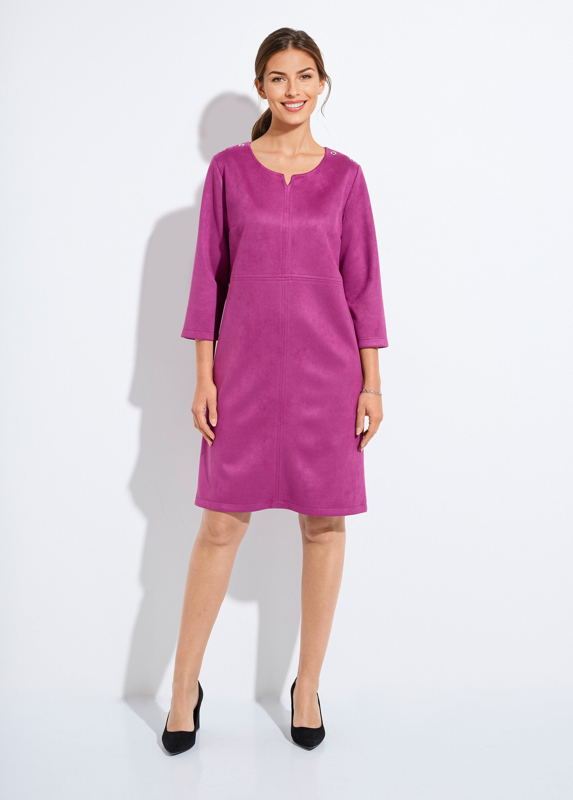 Short_loose_dress_in_plain_suede_fabric_Cassis_FA1_slim