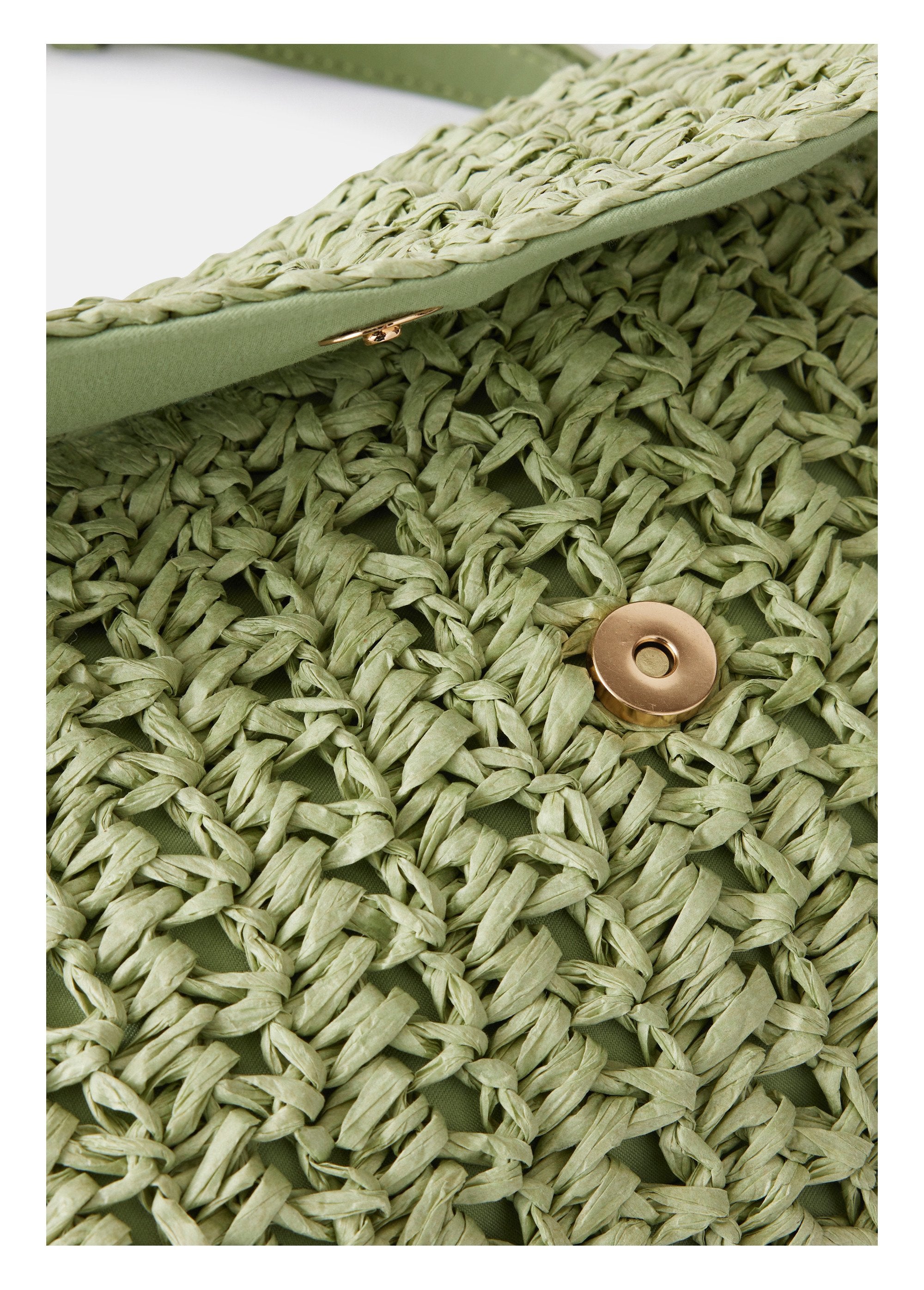 Olive_green_straw_messenger_bag_Olive_DE3_slim