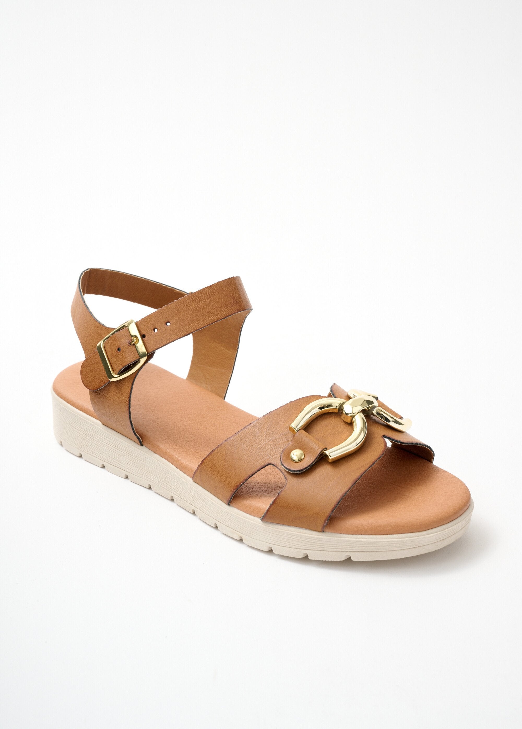 Comfort_width_vegan_sandals_camel_FA1_slim