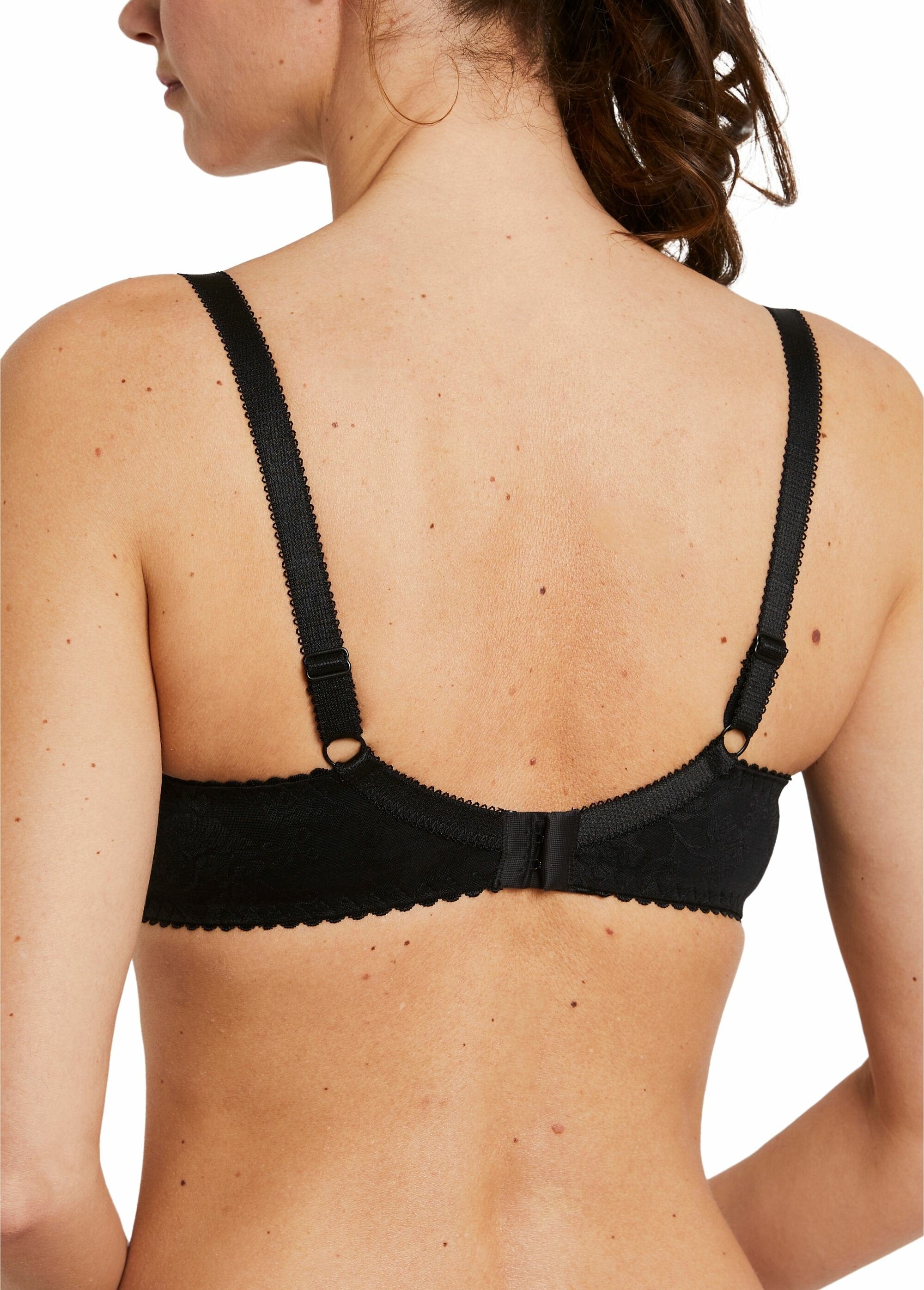 Embroidered_bra_with_underwire_Black_DO1_slim