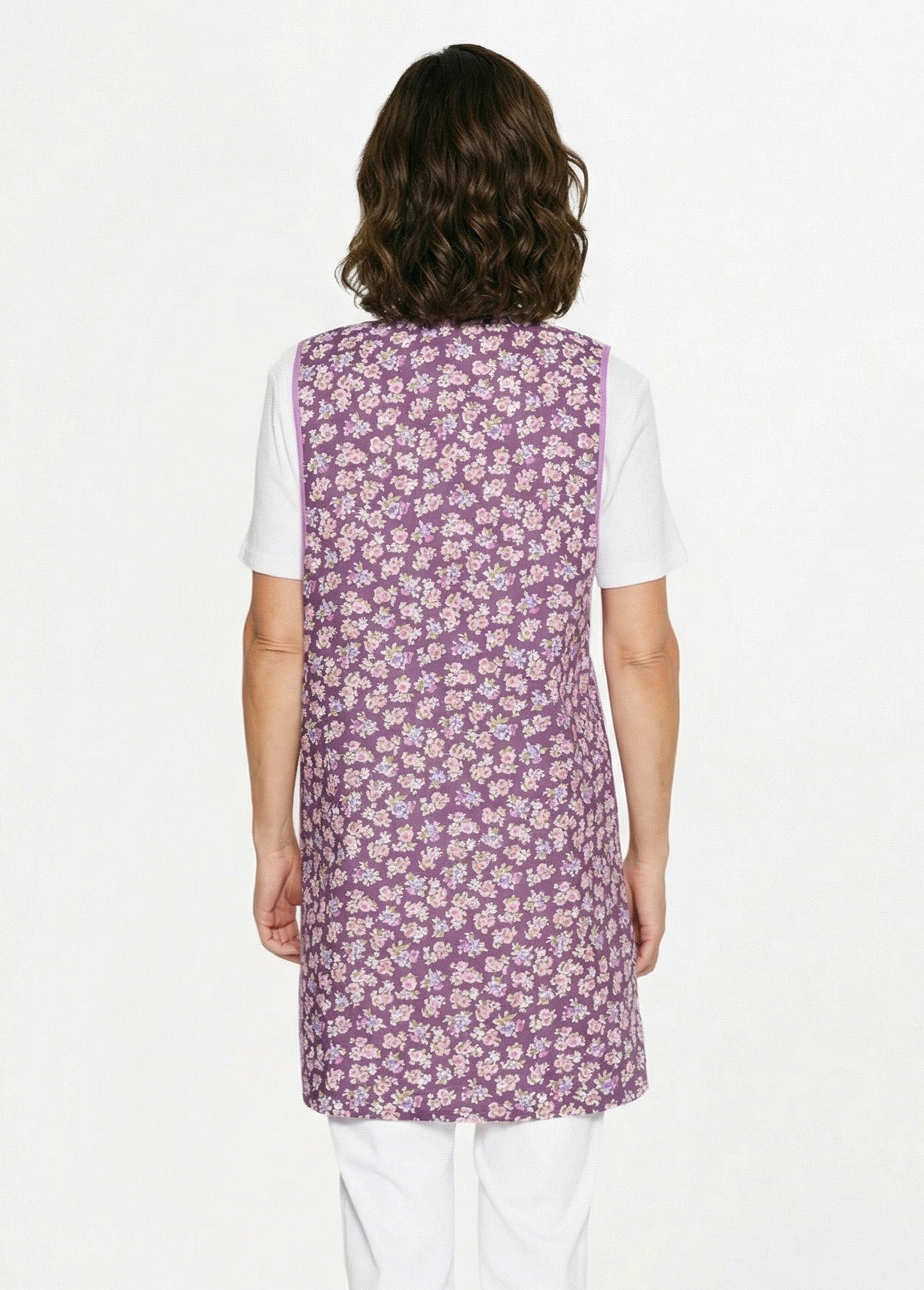 Short_printed_apron_with_wide_armholes_Parma_background_DO1_slim