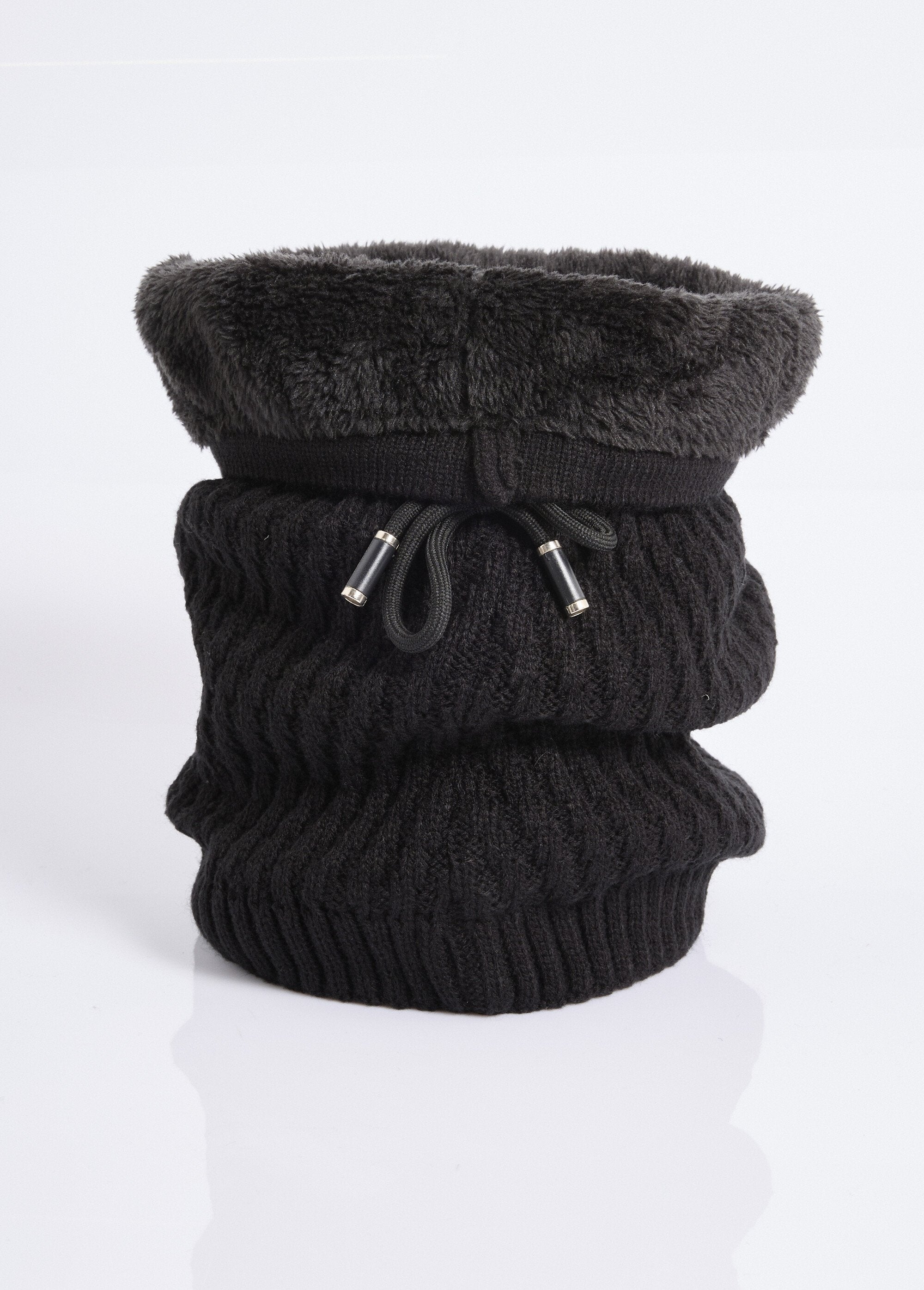 Knit_and_sherpa_neck_warmer,_ridges_Black_FA1_slim