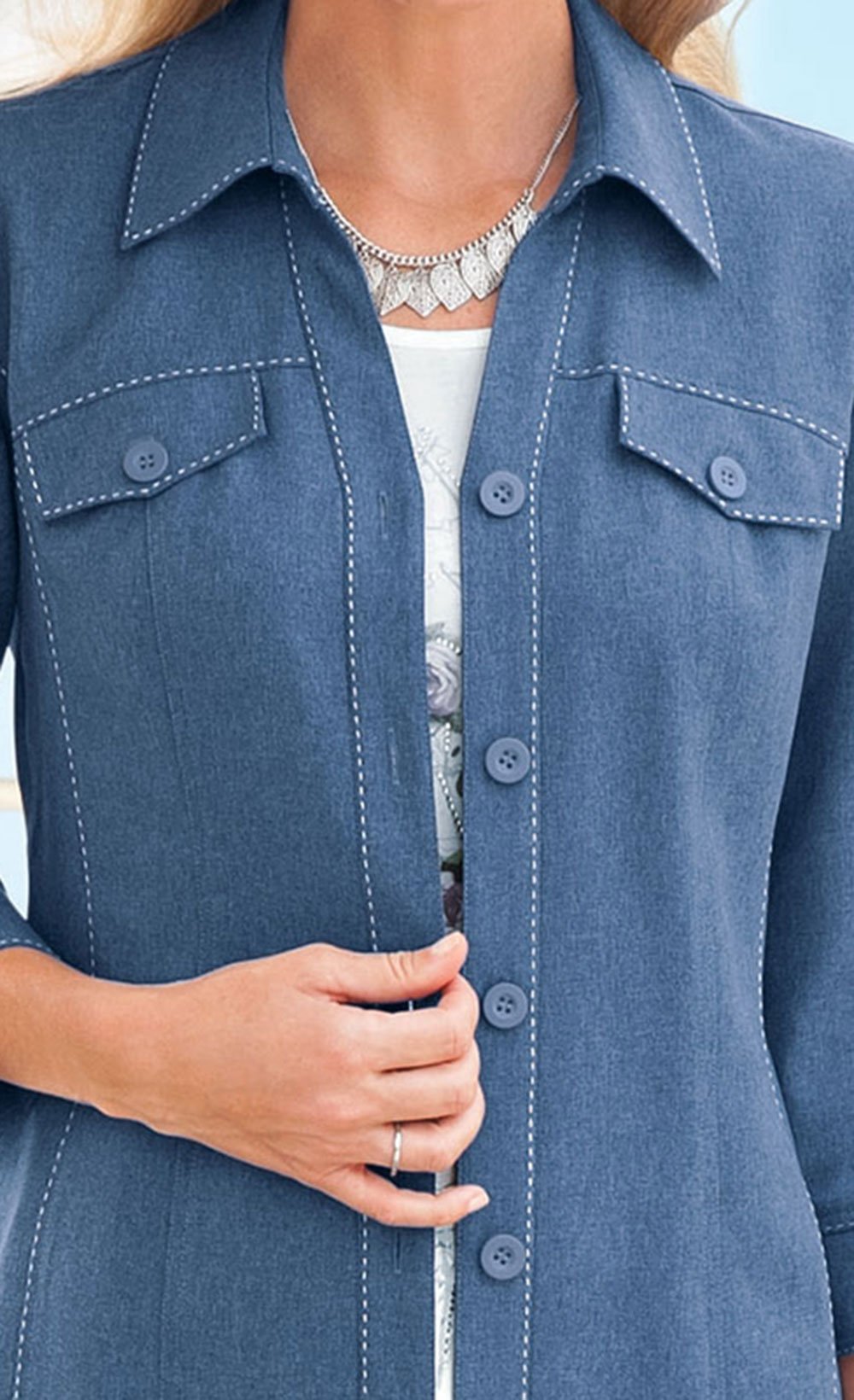 Long_buttoned_jacket_Indigo_DE1_slim