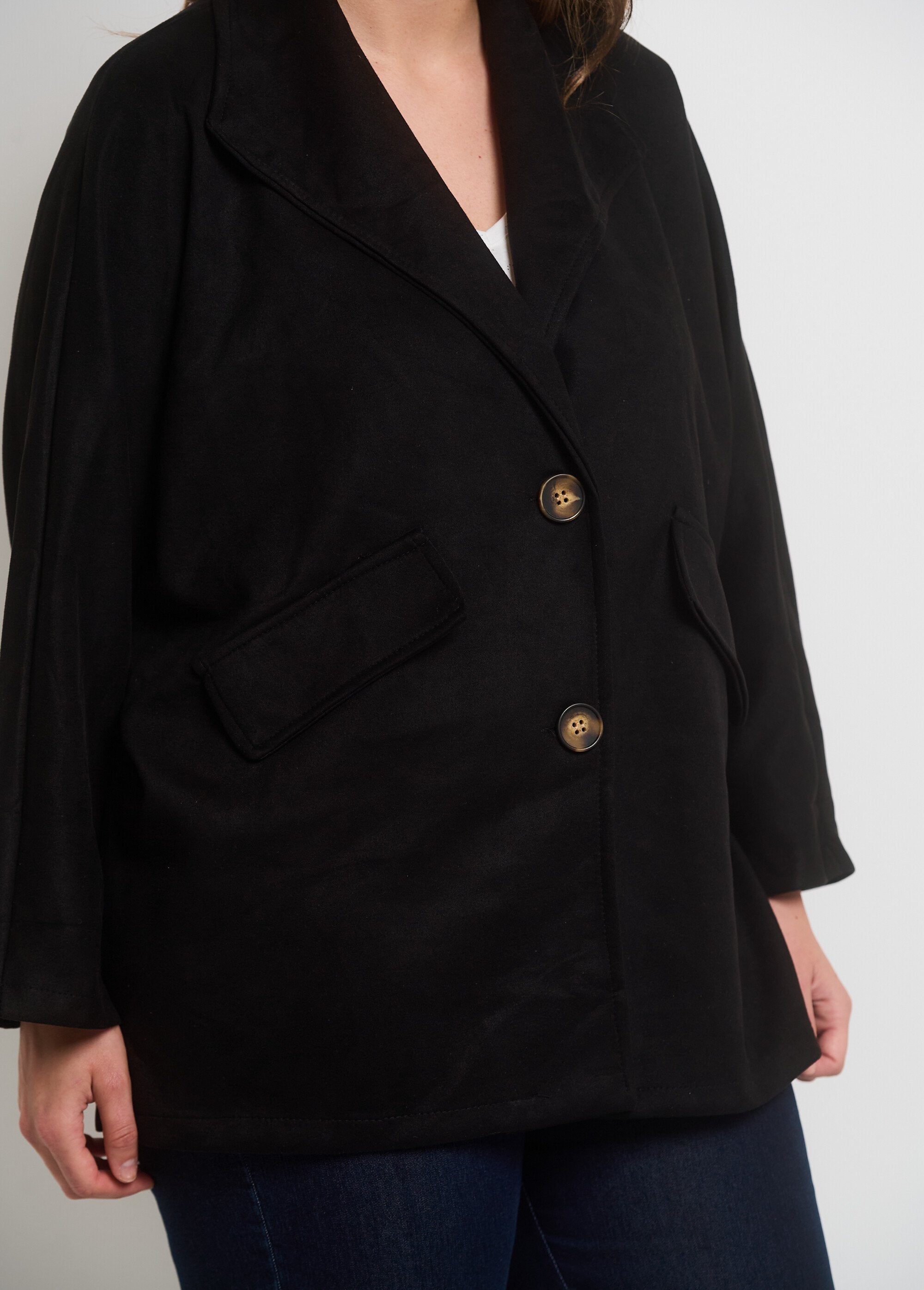 Veste_longue_col_tailleur_en_suédine_Noir_DE2_curvy