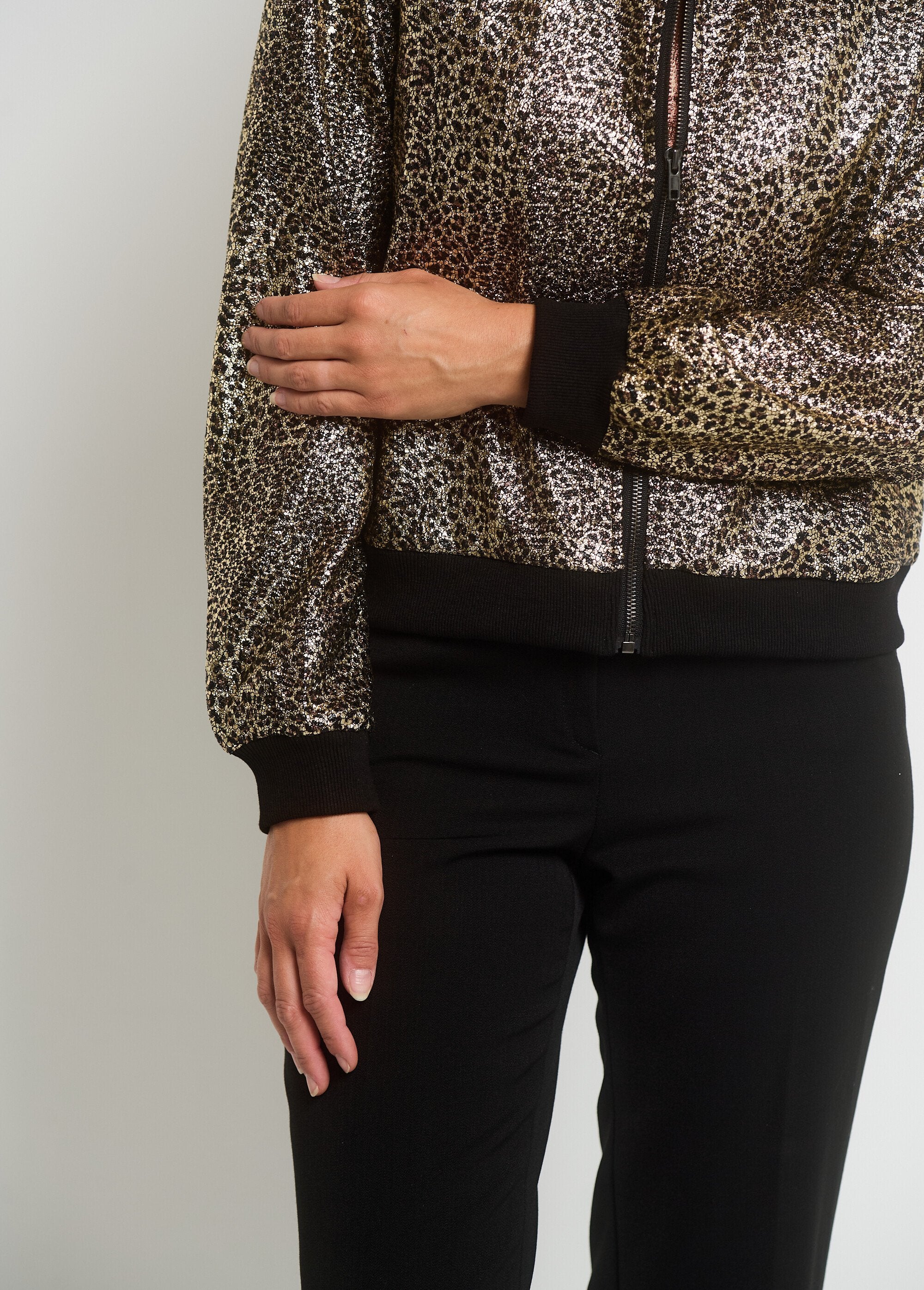 Metallic_print_bomber_jacket_Animalier_DE3_slim