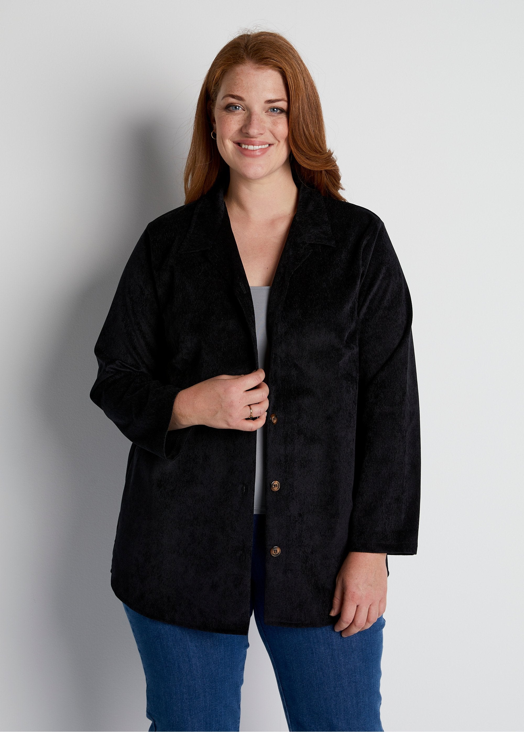 Milleraies_velvet_overshirt_jacket_with_tailored_collar_Black_FA1_curvy